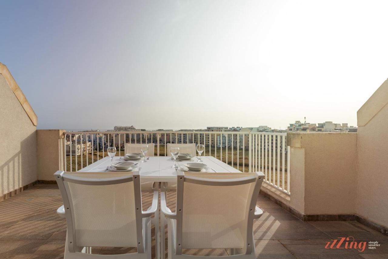 Sunny Penthouse Wterrace And Open Views Lägenhet St. Paul's Bay Exteriör bild